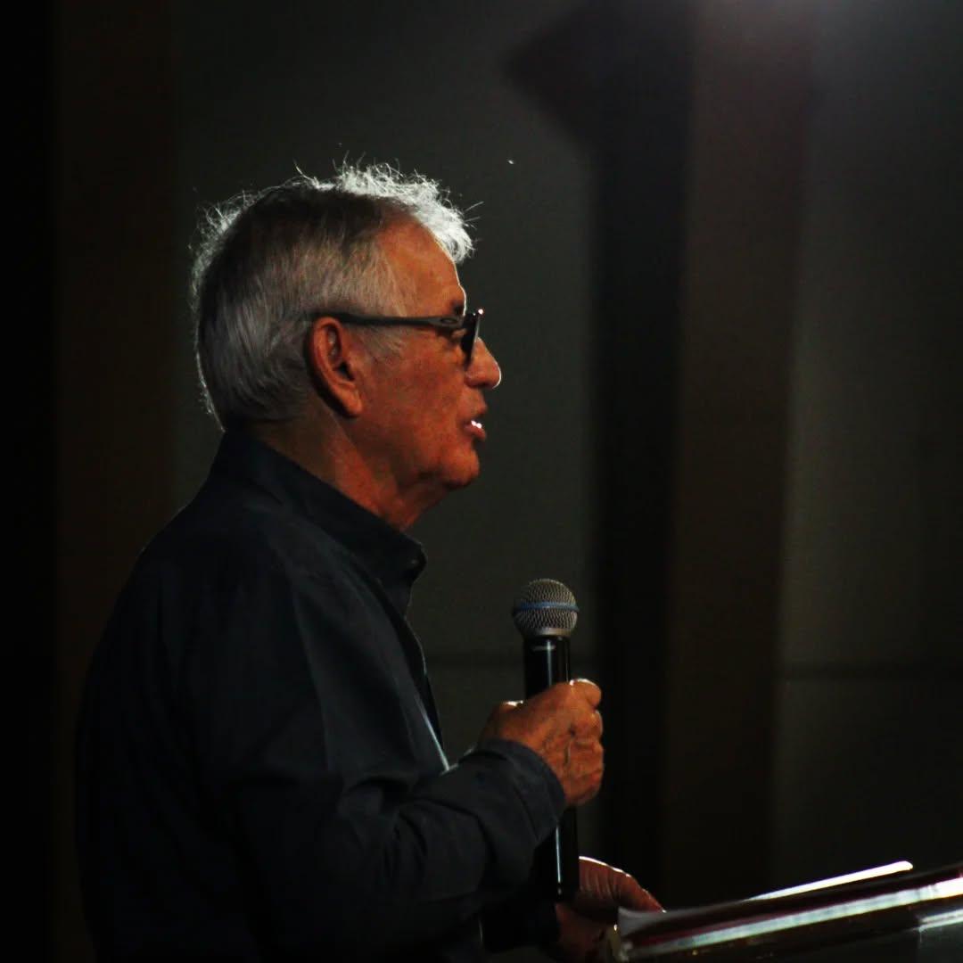 Pr. Carlos Villegas